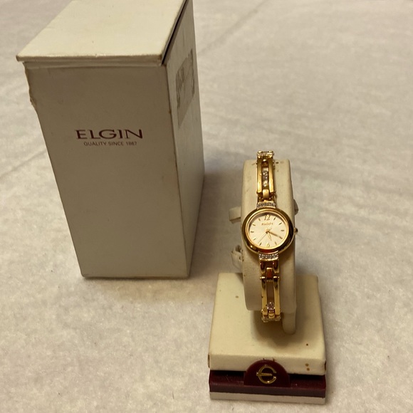 Elgin Gold tone Womens Watch & Rhinestone? Embellishments - Non Working - Picture 2 of 13